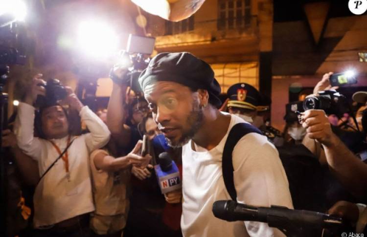 1.600.000 $, La caution que Ronaldinho a payé pour sa liberté provisoire