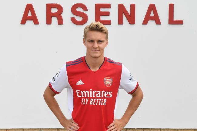 Martin Odegaard est officiellement joueur d'Arsenal
