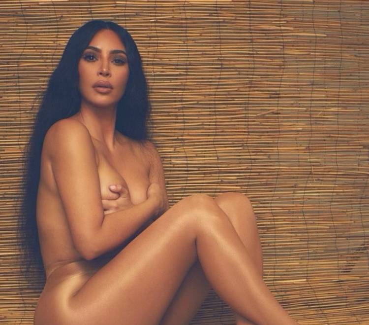En tenue d'Ève, Kim Kardashian a affolée la toile avec cette image !