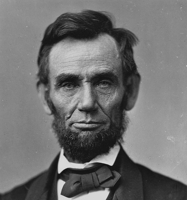 156 ans après son meurtre,... 6 choses à savoir sur le Président Américain Abraham Lincoln... 