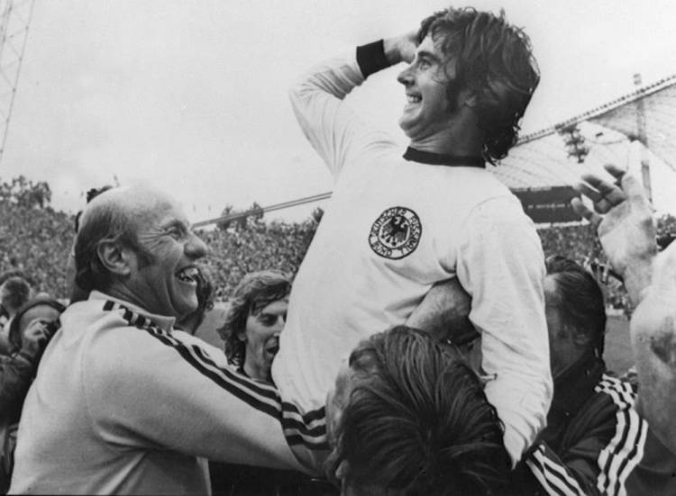 La légende du Bayern Munich, Gerd Müller est mort !