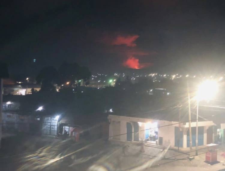 Panique à Goma : Le volcan Nyamulagira est entré en éruption, mais pas de danger pour la population