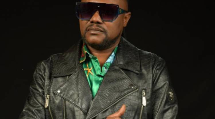 Une série des concerts à Goma avec le chanteur Congolais Eboa Lotin