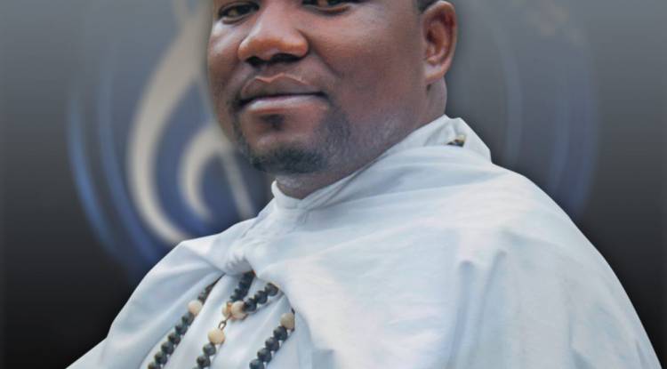 Le Père Dominic Kondwani Kapatamoyo annonce son l'album "Malkia Mama wa Afrika"