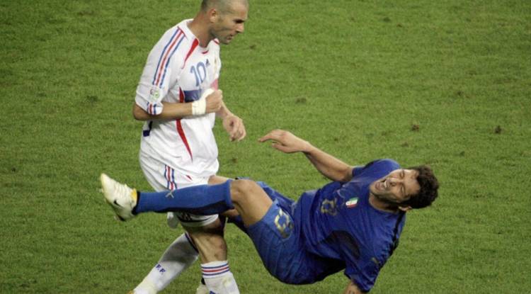 Marco Materazzi raconte le coup de boule de Zidane en 2006