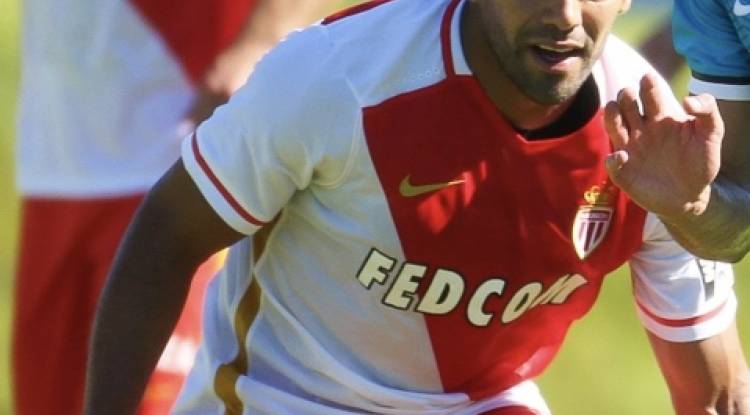 Radamel Falcao, le joueur détenant le record de buts sur jne saison de l'Europa Leagua