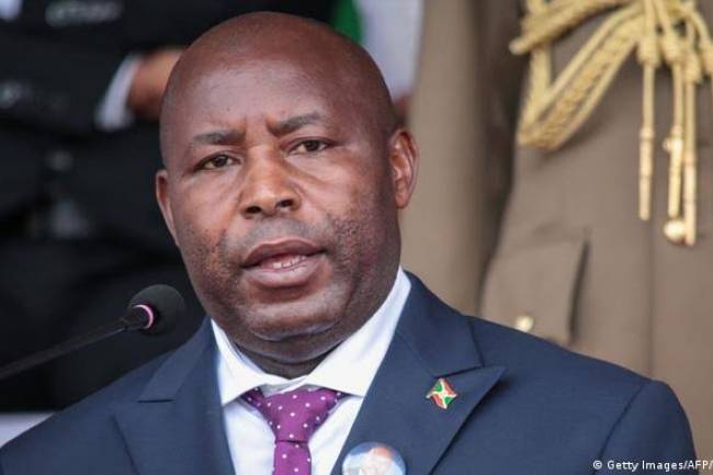 Regard sur l'investiture anticipée de Ndahishimiye, actuel président du Burundi