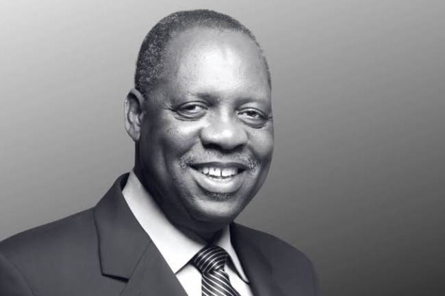 5 choses à savoir sur ... Issa Hayatou, dirigeant emblématique sportif de renommée internationale